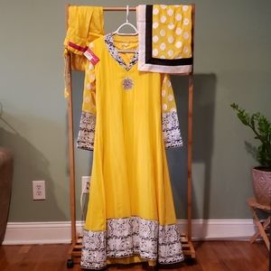 Yellow salwar kameez set